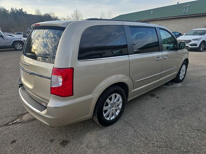 2014 Chrysler Town & Country