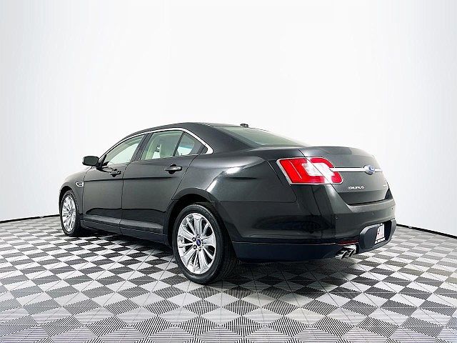 2010 Ford Taurus Limited Edition image 14