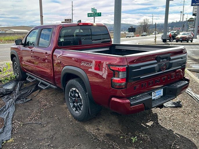 2025 Nissan Frontier