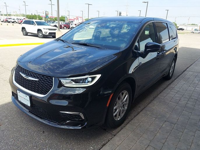 2026 Chrysler Pacifica