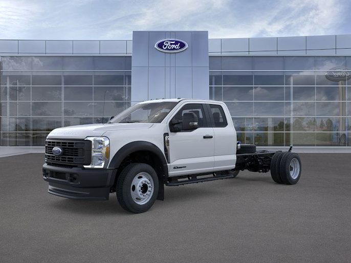 2025 Ford F-550
