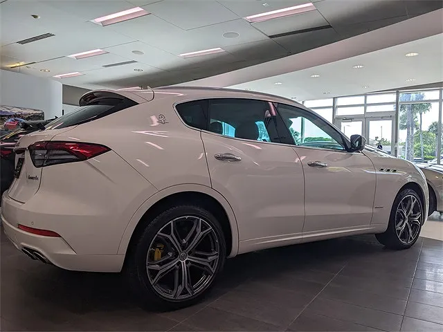2021 Maserati Levante