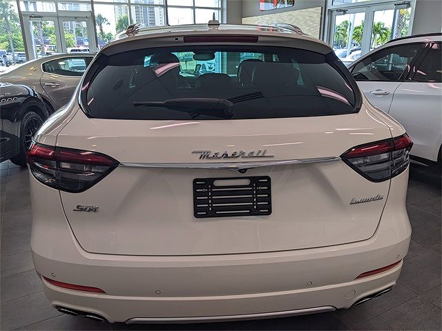 2021 Maserati Levante