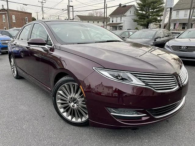 2013 Lincoln MKZ null image 0