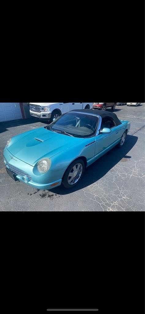 2002 Ford Thunderbird