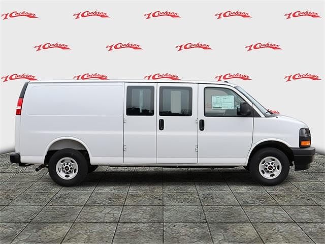 2025 GMC Savana
