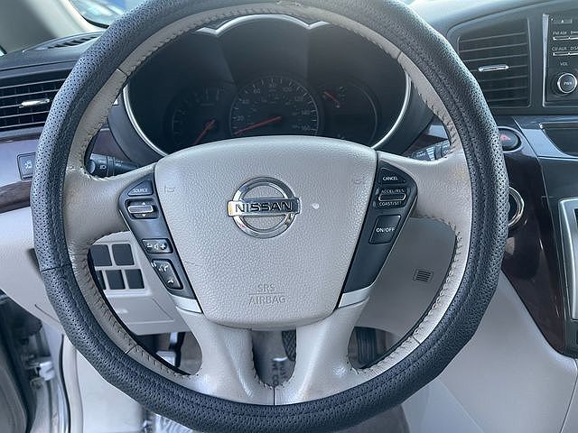 2014 Nissan Quest null image 5