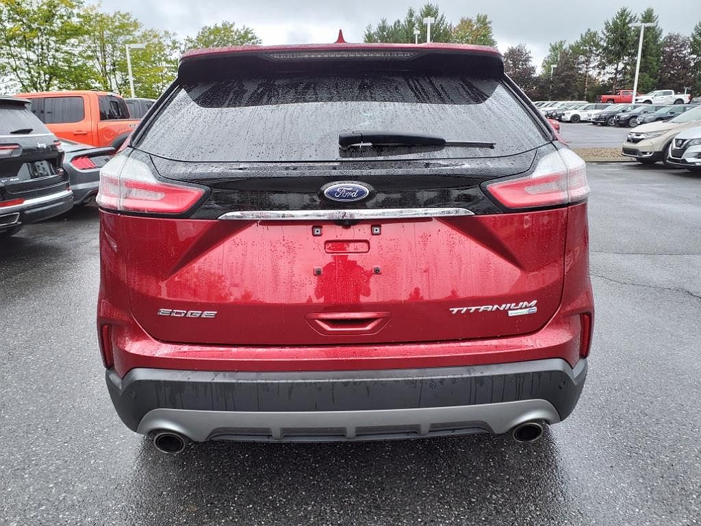 2019 Ford Edge Titanium image 4