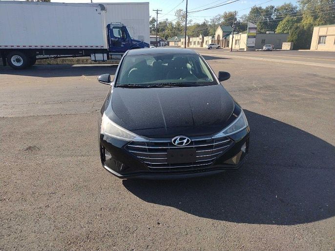 2019 Hyundai Elantra