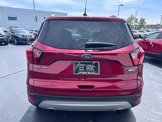 2019 Ford Escape Titanium image 5