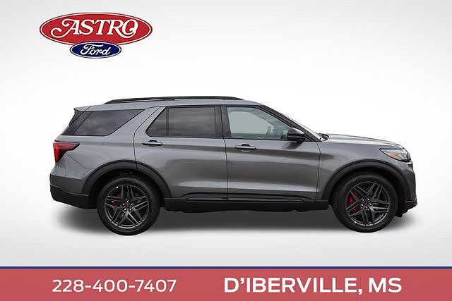 2025 Ford Explorer