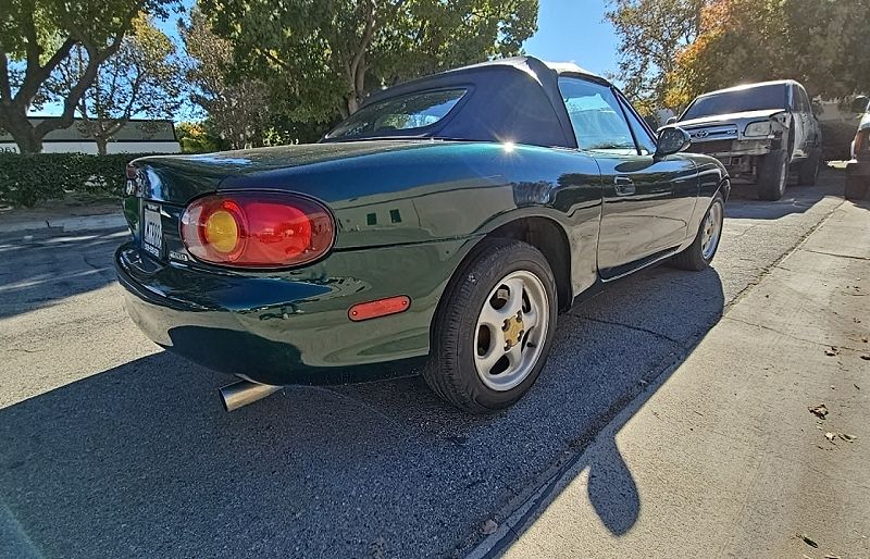 2000 Mazda Miata null image 5