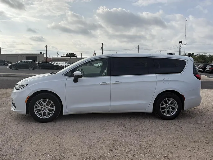 2023 Chrysler Pacifica