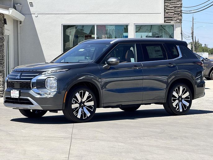 2025 Mitsubishi Outlander