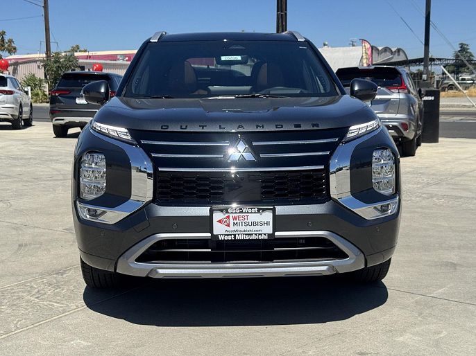 2025 Mitsubishi Outlander