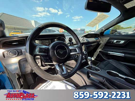2020 Ford Mustang EcoBoost Premium photo 9