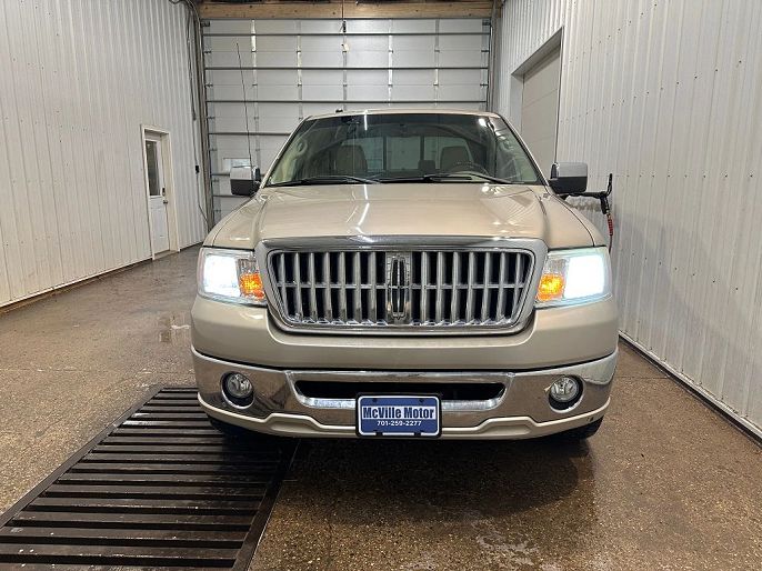 2008 Lincoln Mark LT