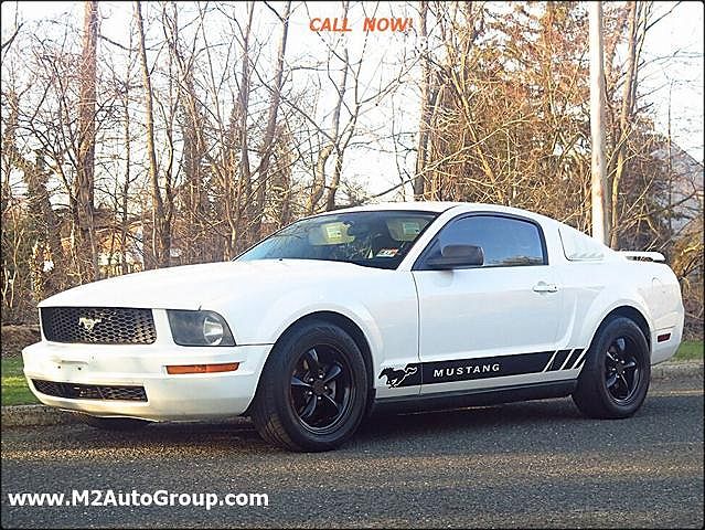 2006 Ford Mustang null image 0