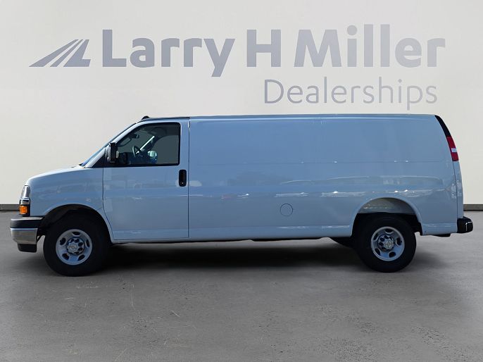 2025 Chevrolet Express
