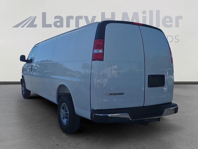 2025 Chevrolet Express
