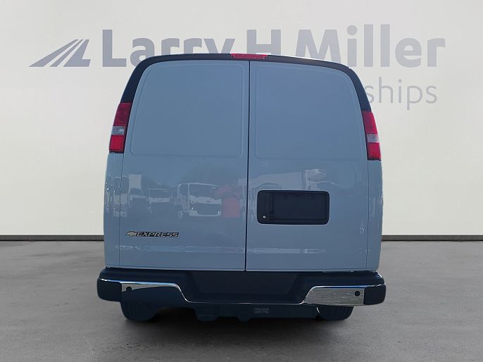 2025 Chevrolet Express