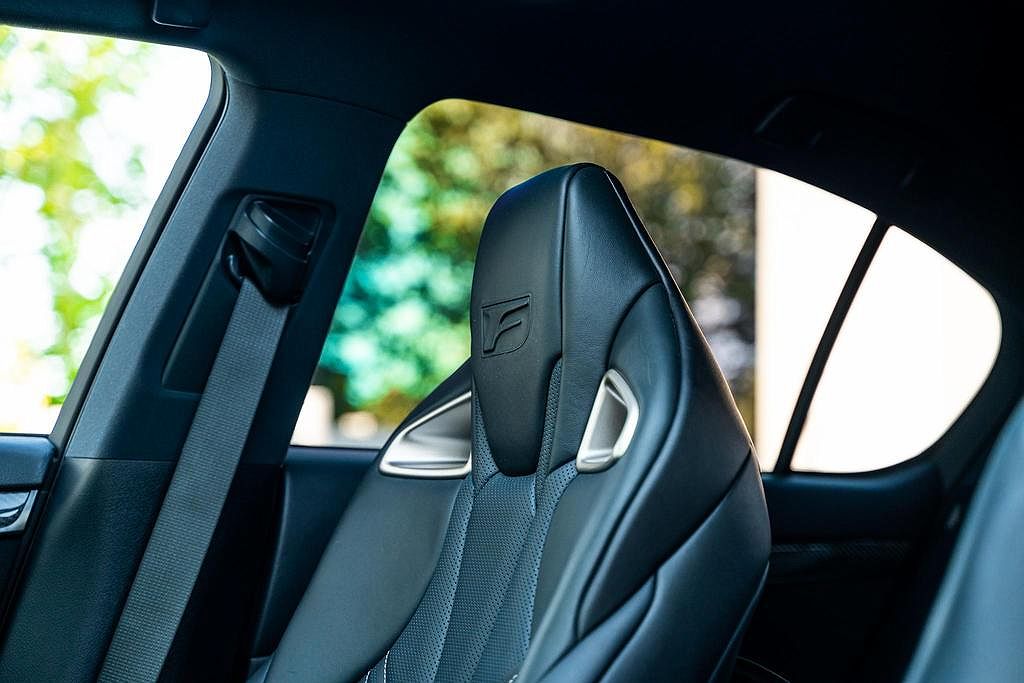 2018 Lexus GS F image 40