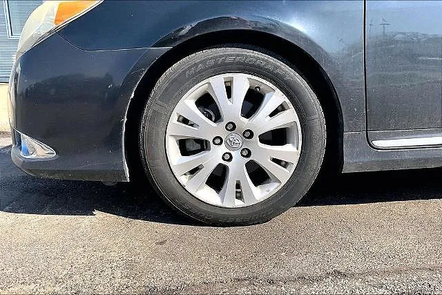 2011 Toyota Avalon