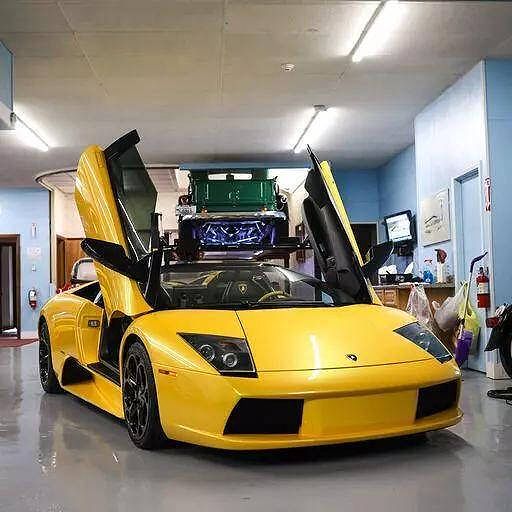2005 Lamborghini Murcielago