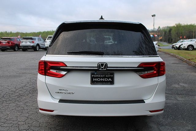 2022 Honda Odyssey EX image 3