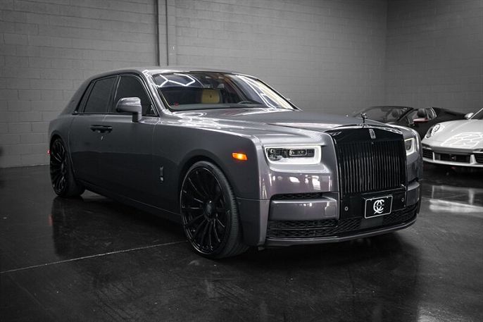 2019 Rolls-Royce Phantom