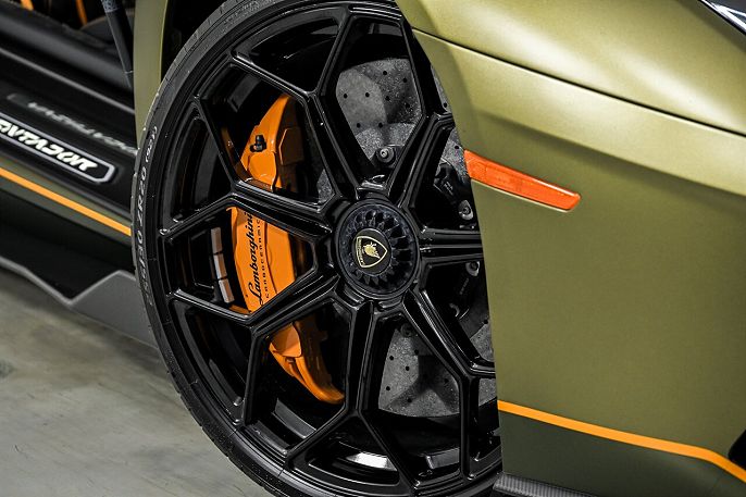 2022 Lamborghini Aventador