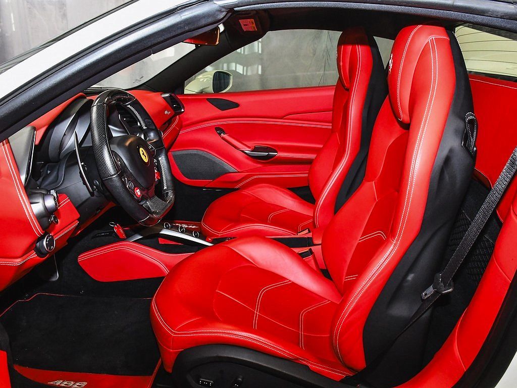 2018 Ferrari 488 Spider image 46