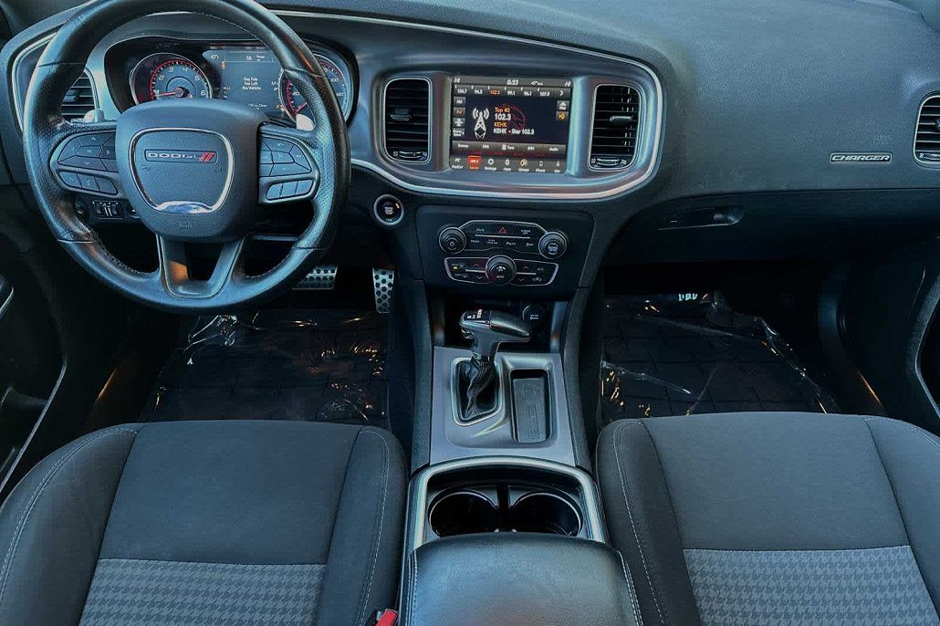 2020 Dodge Charger GT image 2