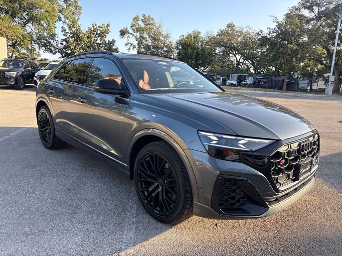 2027 Audi SQ8