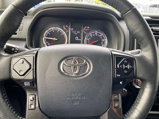 2024 Toyota 4Runner TRD Off-Road Premium photo 11
