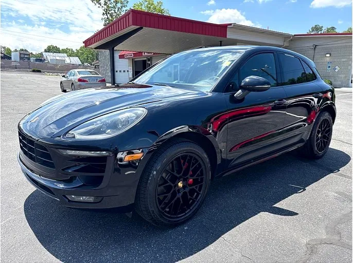 2017 Porsche Macan