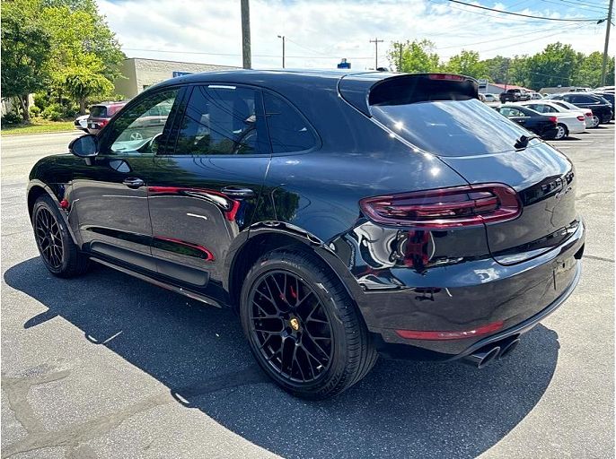 2017 Porsche Macan