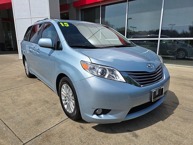 2015 Toyota Sienna