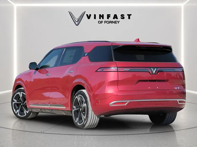 2024 VinFast VF9