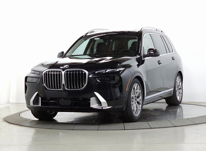 2025 BMW X7