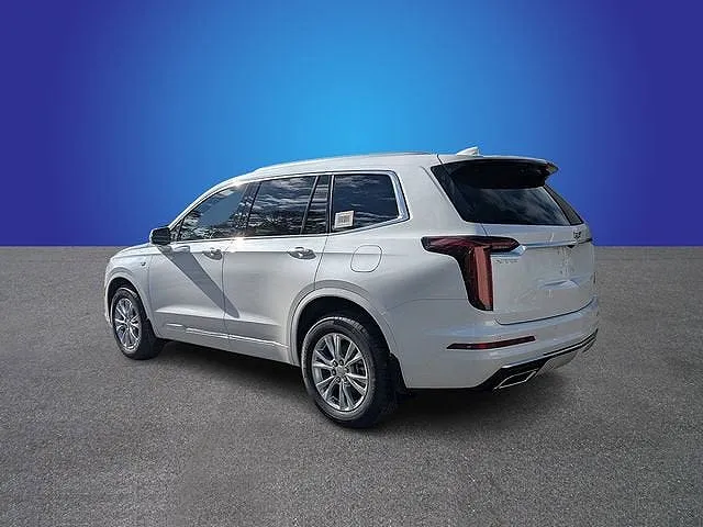 2025 Cadillac XT6