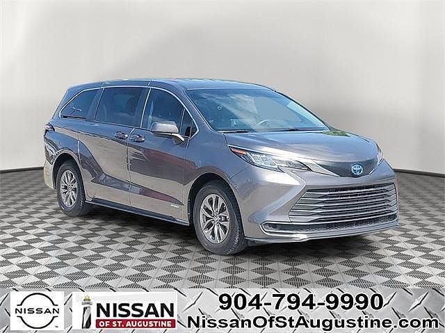 2021 Toyota Sienna