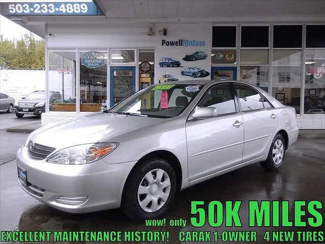 2003 Toyota Camry LE image 0