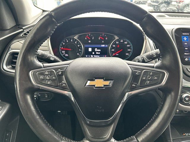 2020 Chevrolet Equinox Premier image 2
