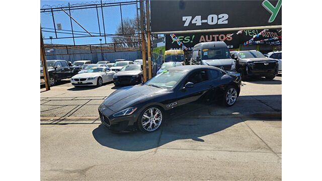 2016 Maserati GranTurismo