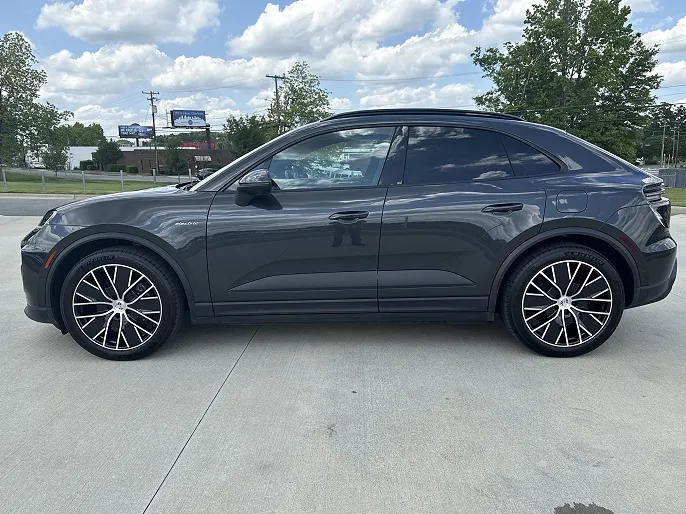 2024 Porsche Macan