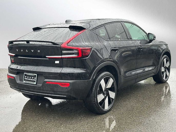2023 Volvo C40