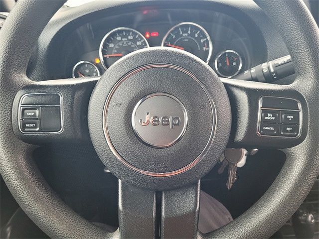 2017 Jeep Wrangler Sport image 23