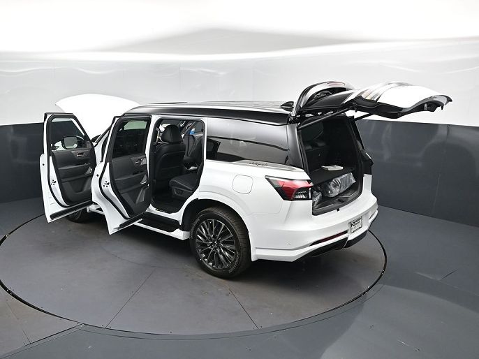 2027 Infiniti QX80