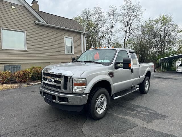 2009 Ford F-350 FX4 image 2